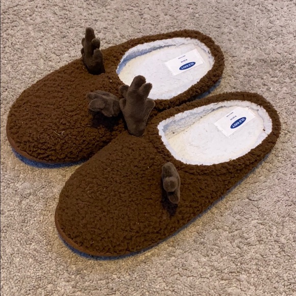 mens moose slippers